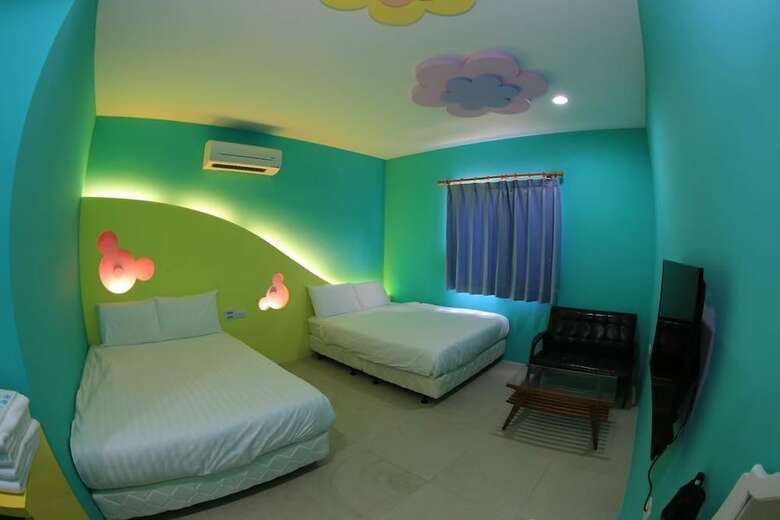 Happy B&B