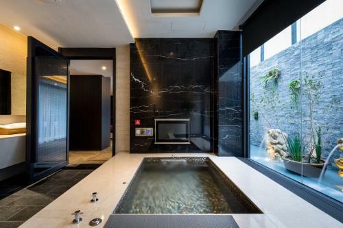 Shu Jia Motel
