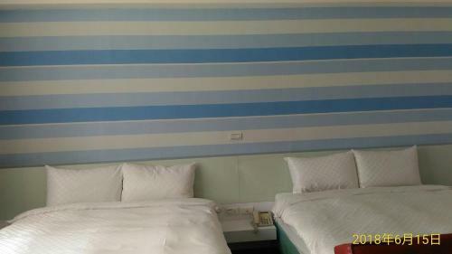 Sky Square Homestay