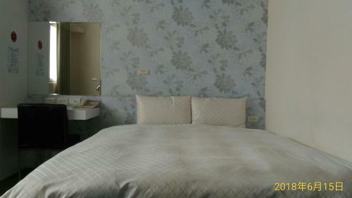 Sky Square Homestay