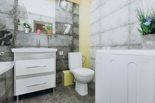 Luxury Apartments Neer Lavina