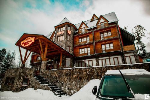 Hotel Karpatska Vezha