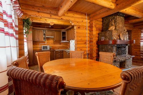 Hostal Gostynnyi Dvir Burkut