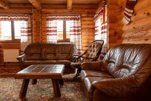 Hostal Gostynnyi Dvir Burkut