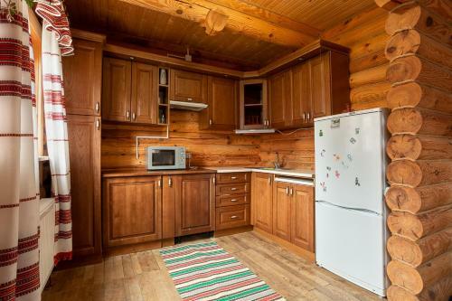 Hostal Gostynnyi Dvir Burkut