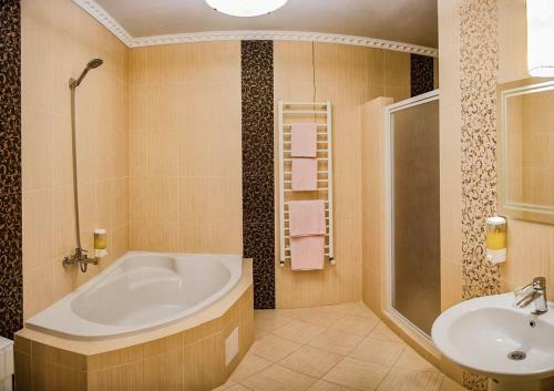 Hotel Golden Palace