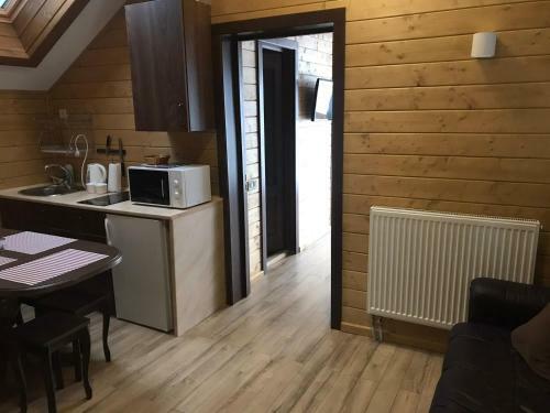 Hostal Cottage Familiya