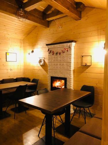 Hostal Cottage Familiya