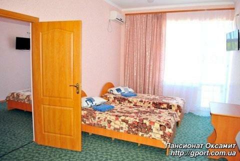 Hotel ???????