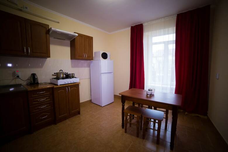 Best Apartments On Kyryla & Mefodia