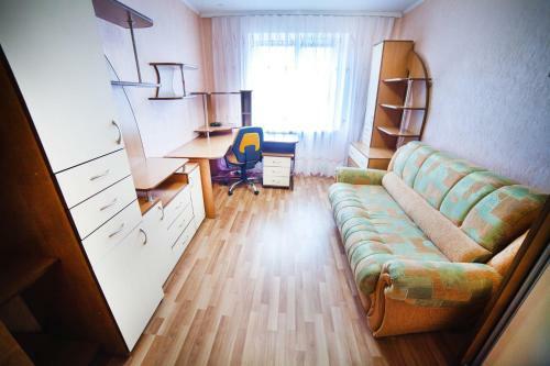 Apartment On Lyali Ratushnoy
