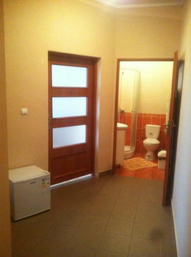 Hostal Piroshka Hotel