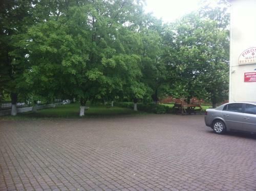Hostal Piroshka Hotel