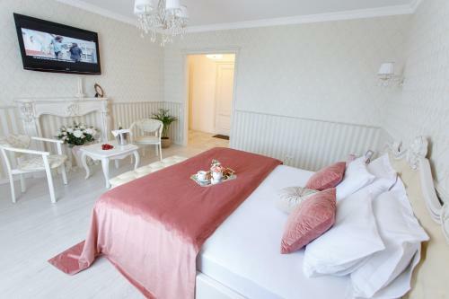 Royal Suite Apartment With Jacuzzi