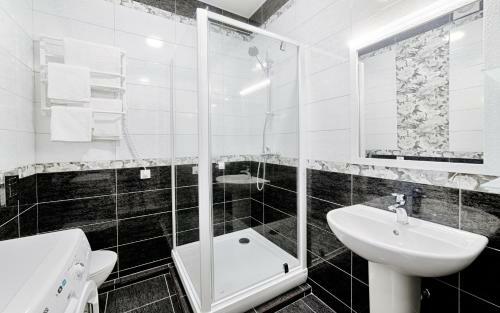 Apartment In Complex Golf Strim