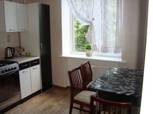 Apartment 2 Bed Rooms Near Aristokrat