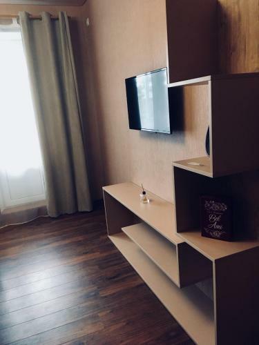 Apartamenty. Geroev Krut