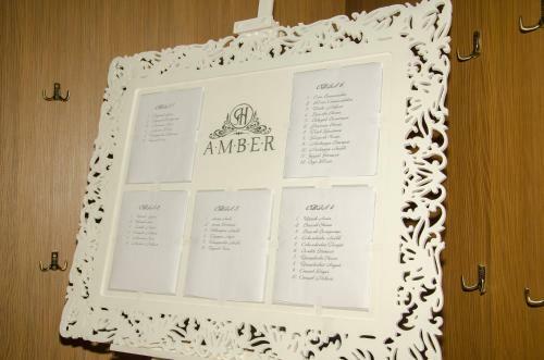 Amber Hotel & Cafe