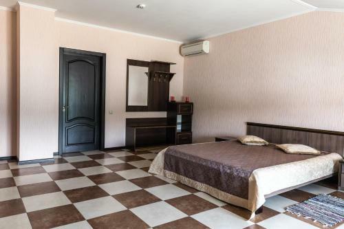 Hostal Dergachov Guest House