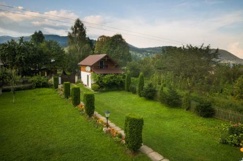 Hostal Krokus House