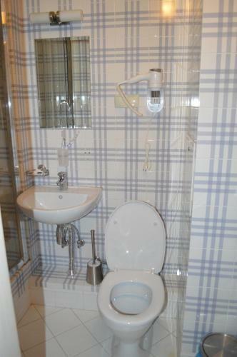 Hotel Ekvator