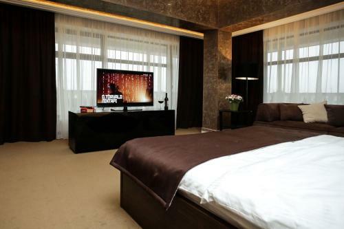 Park Hotel Warshawskiy