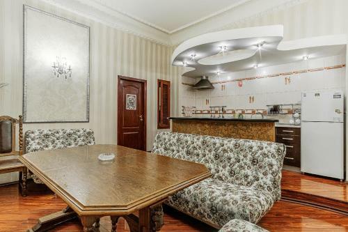 Apartamento Kvartiry V Centre Goroda
