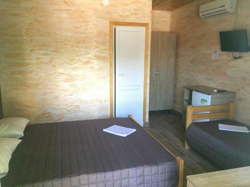 Hostal ???????? ??? "????"