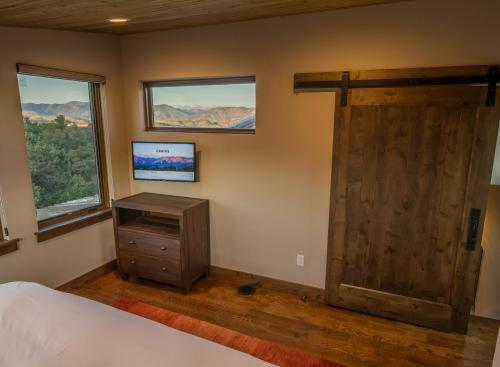 Hotel Royal Gorge Cabins