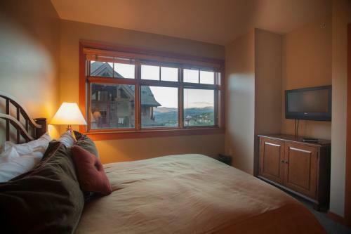Capitol Peak Lodge, A Destination Residence