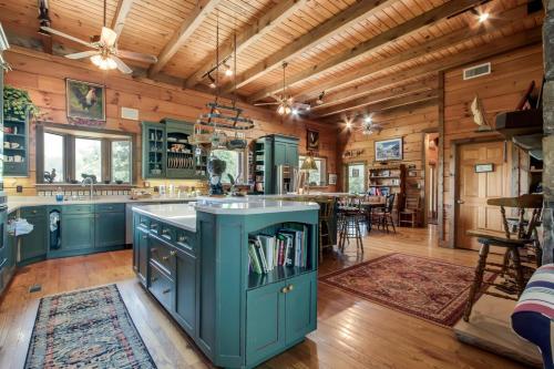 Douglas Lake Lodge In The Smoky Mountains