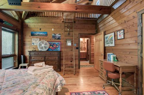 Douglas Lake Lodge In The Smoky Mountains