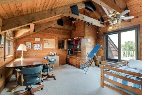 Douglas Lake Lodge In The Smoky Mountains