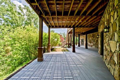 Douglas Lake Lodge In The Smoky Mountains