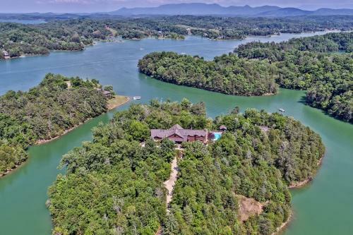 Douglas Lake Lodge In The Smoky Mountains