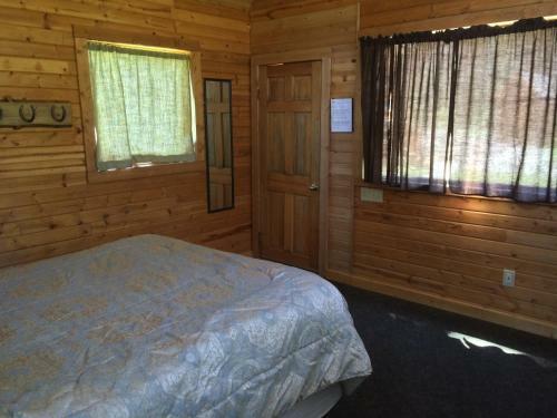 Boulder Creek Lodge