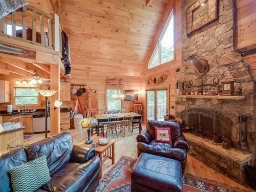 Hunters Lodge