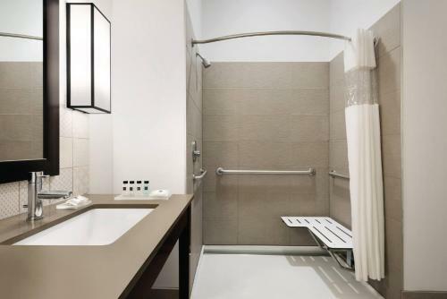 Hotel Country Inn & Suites By Radisson, Ft. Atkinson, Wi