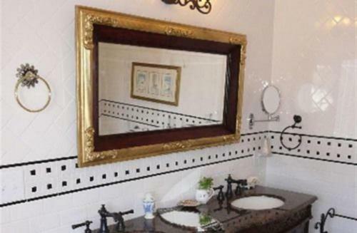 Berkeley House Bed & Breakfast
