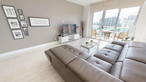 Apartamento Collins Condo #256742