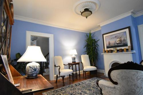 Danskammer House Bed & Breakfast
