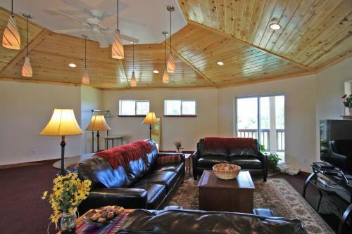 Lodge Sophia Retreat And Event Center