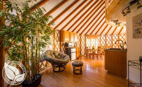 Hotel Strawhouse Resorts