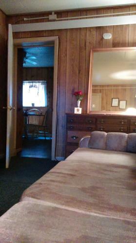 Sage And Sand Motel