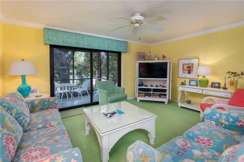 Apartamento East Gulf Condo #1621