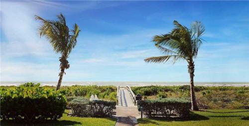 Apartamento East Gulf Condo #1621