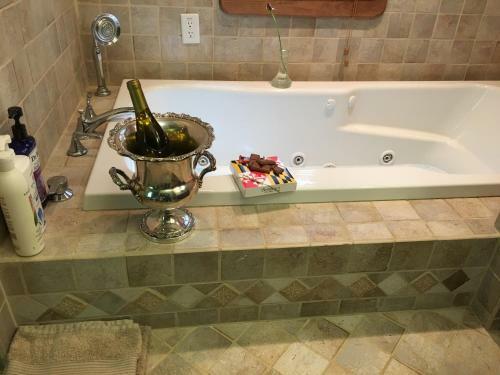 Ebenezer House Bed & Breakfast