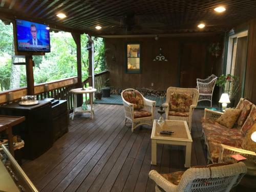 Ebenezer House Bed & Breakfast