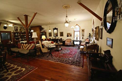 Ebenezer House Bed & Breakfast