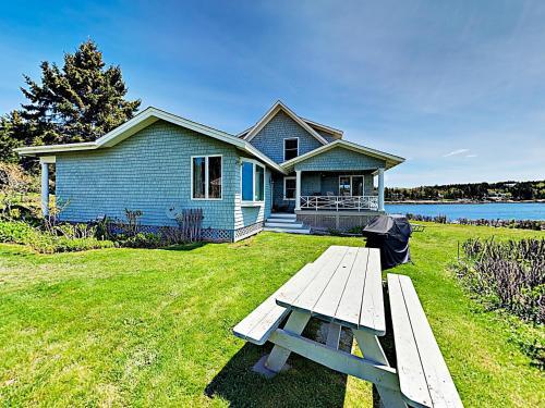 47 South Beach Rd Home